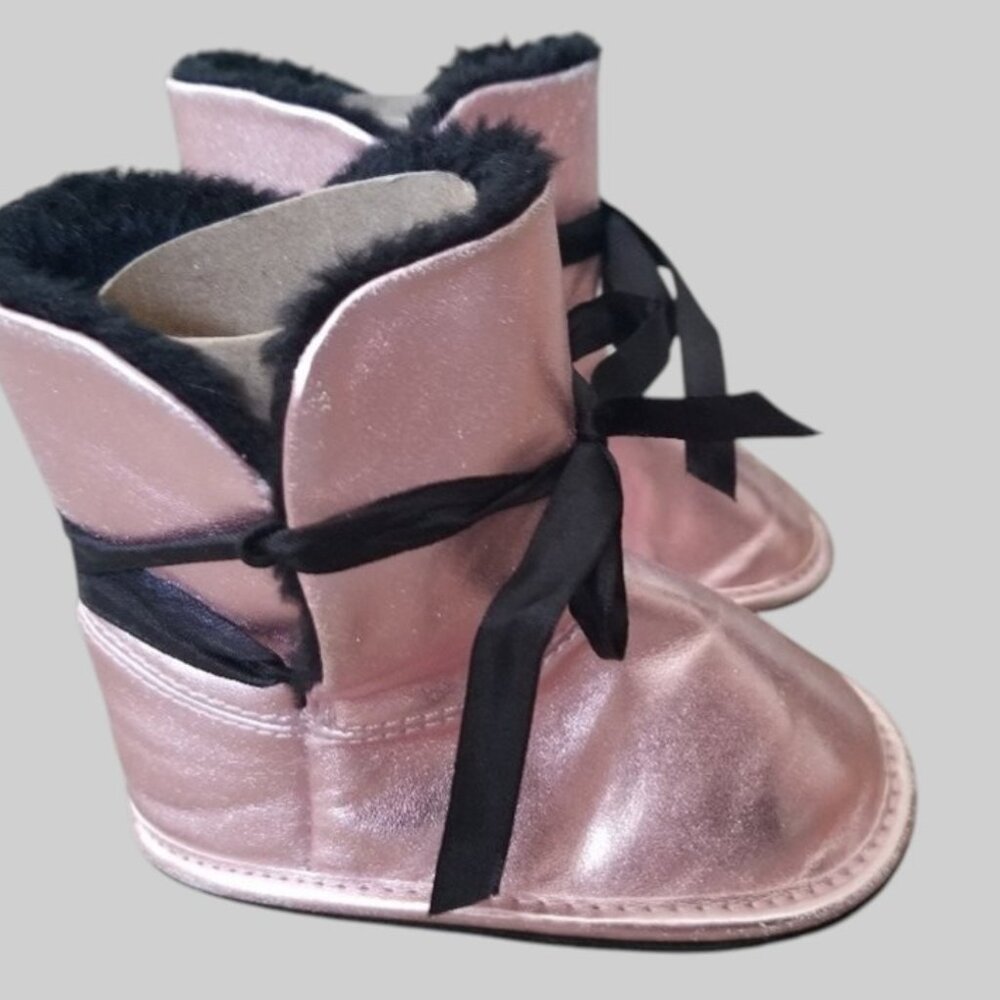 NEW Shiny Pink ME IN MIND Fashion Boots Girls 18-24 months
